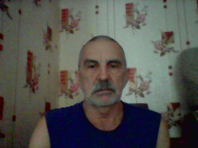  40937577  , 52 ,    