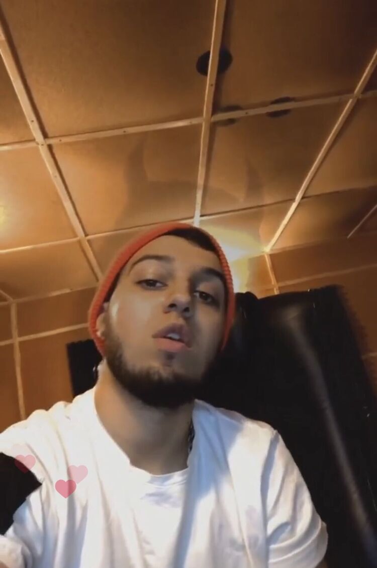  -,   , 24 ,   ,   