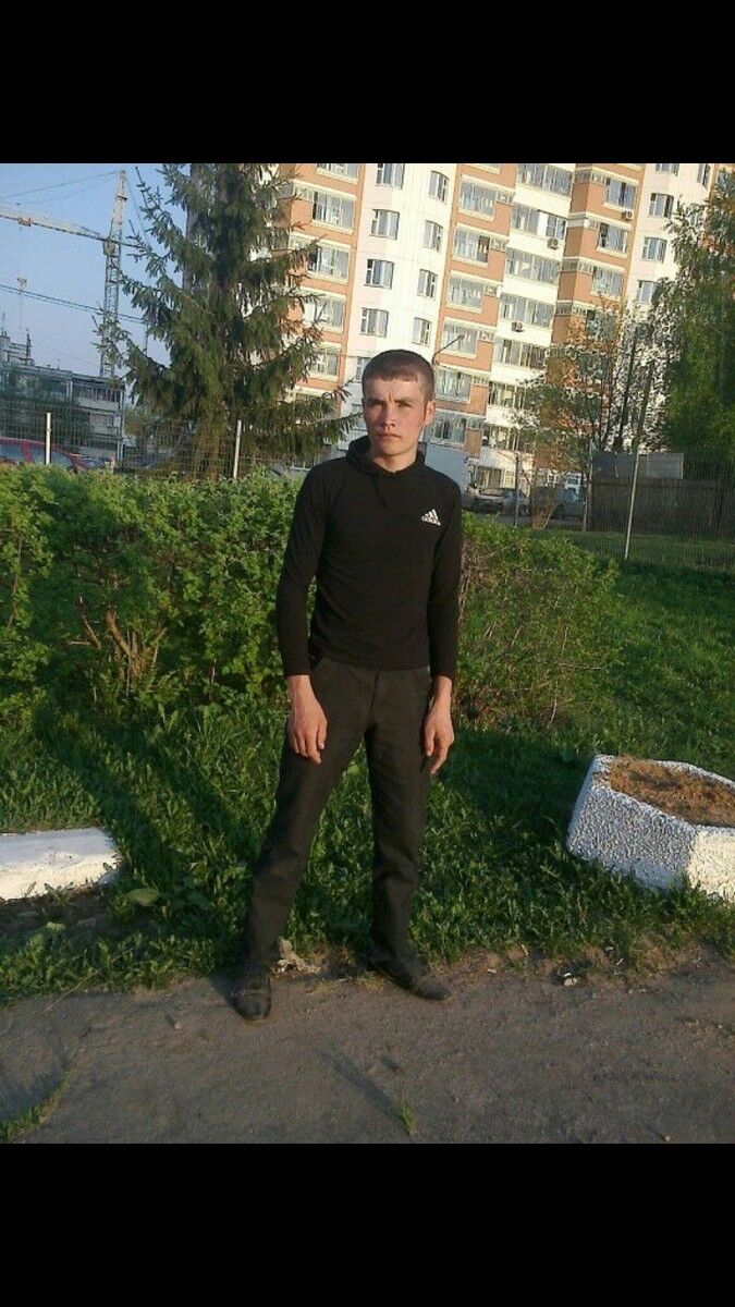  19041977  Eldor, 32 ,    