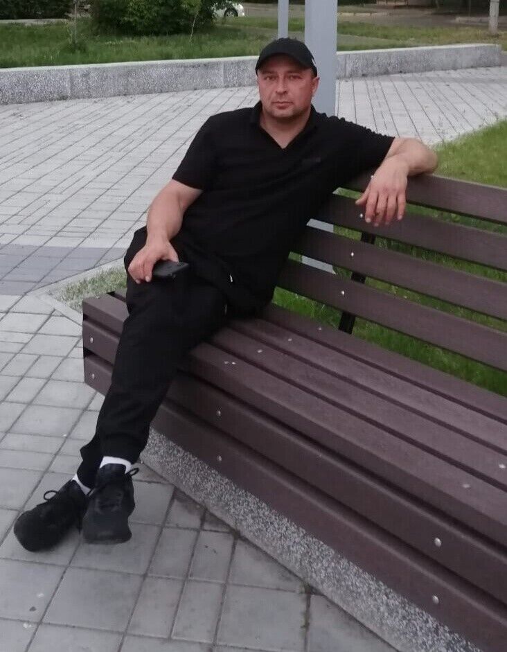  43330927  , 37 ,    --