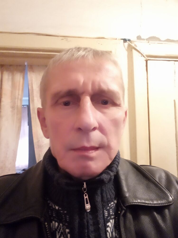  25251917  , 58 ,    