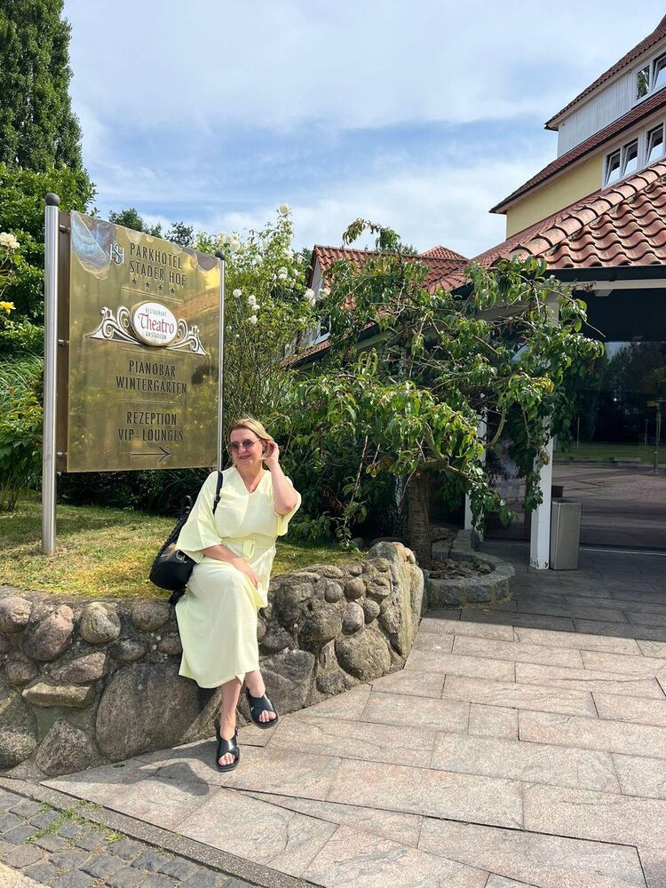  54505057  Oksana, 55 ,    