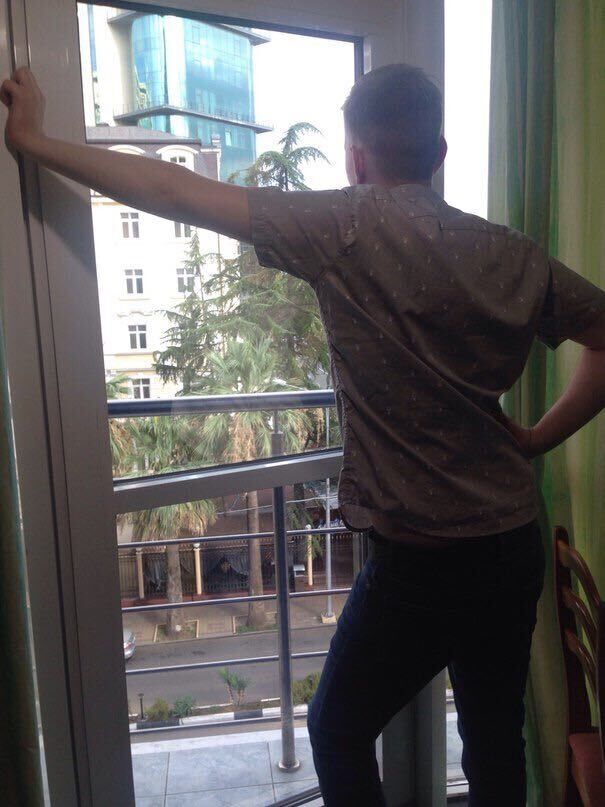  27944397  AvoCato, 40 ,    -