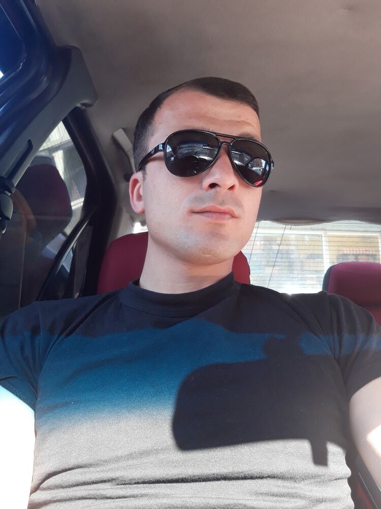  16860637  Beqa, 35 ,    