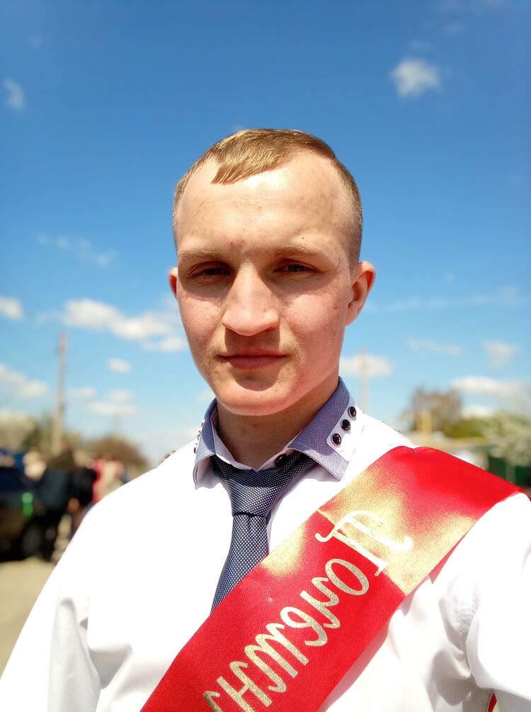  28078917  Dmitrij, 23 ,    