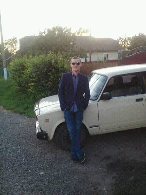  -,   , 32 ,   
