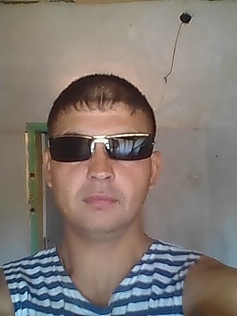  33570437  , 37 ,    