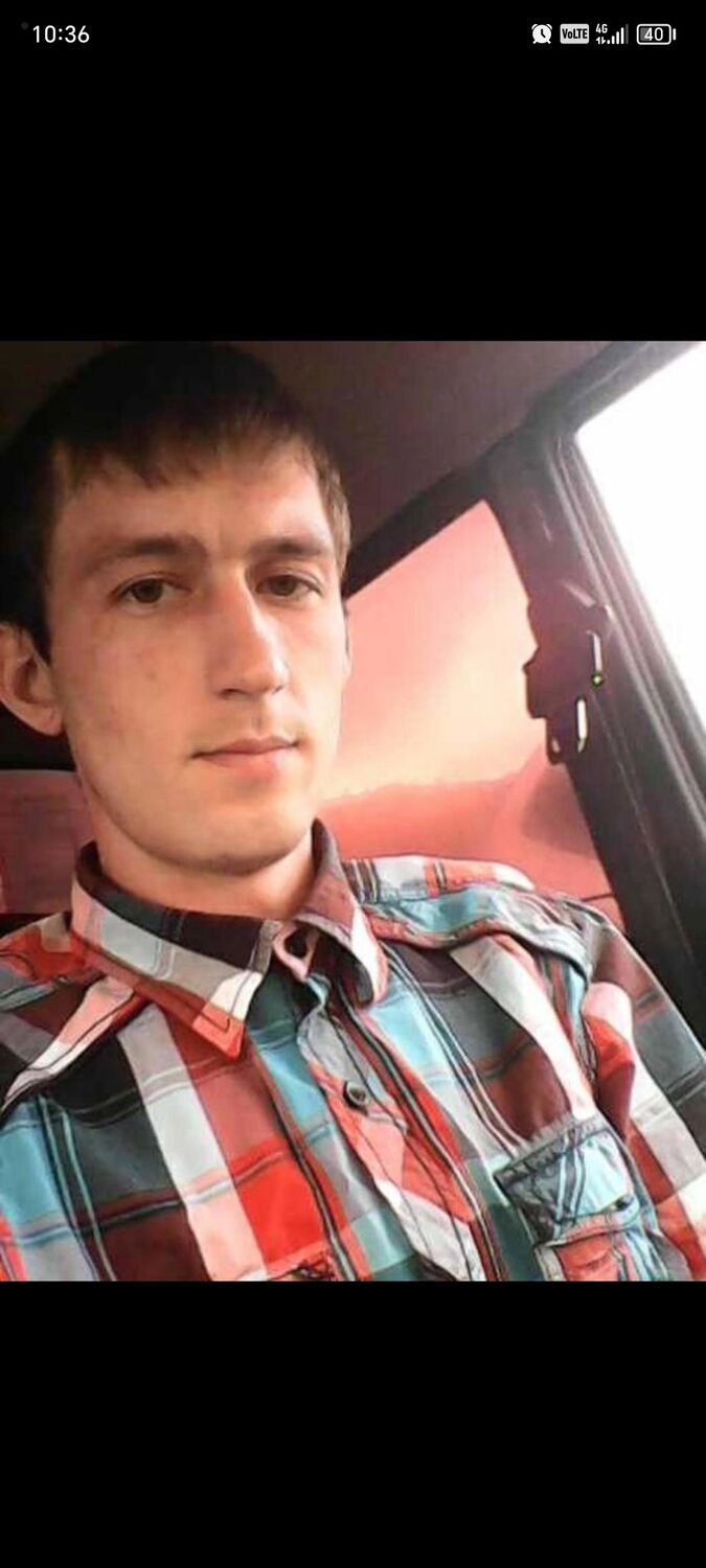  ,   Mikhail, 37 ,   ,   , c , 