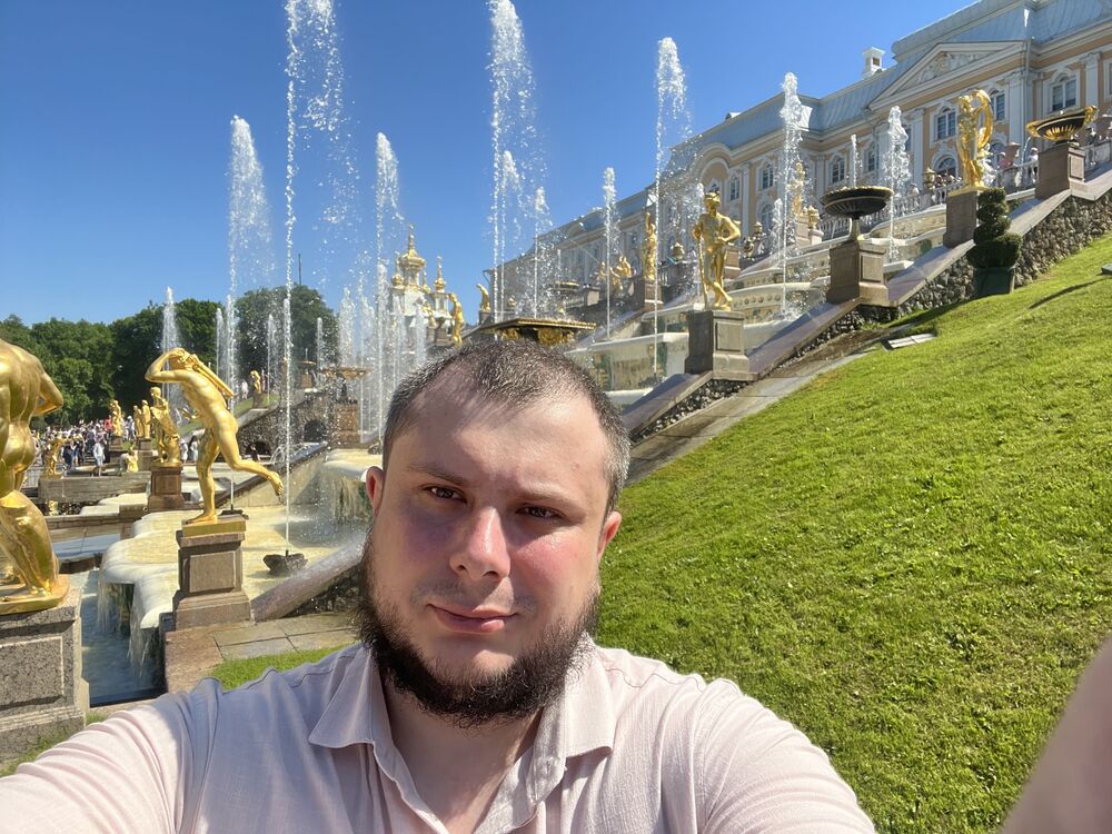  ,   Vladimir, 39 ,   ,   