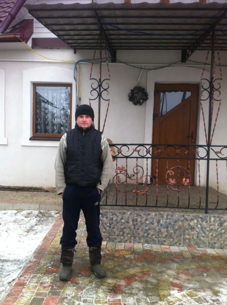  ,   Misha, 42 ,   ,   , c 