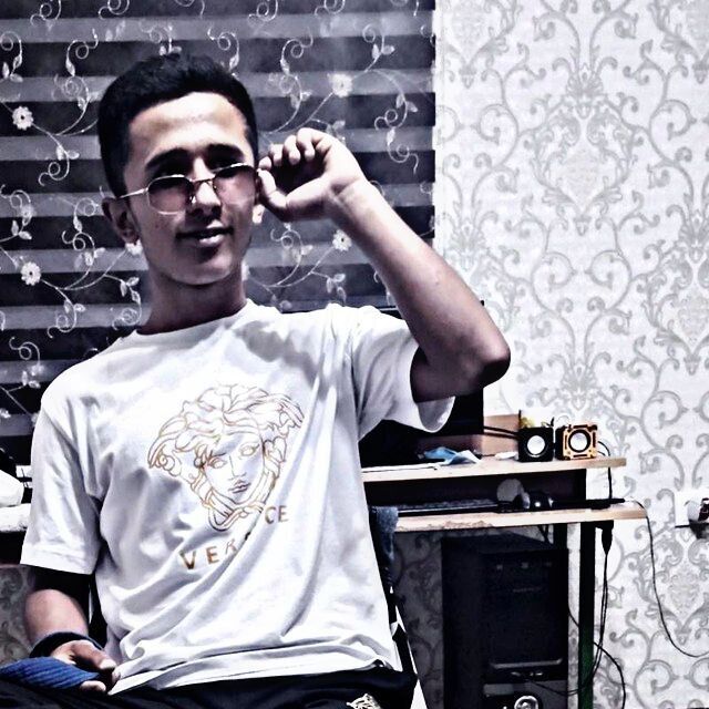  52854497  Bekzod, 22 ,    