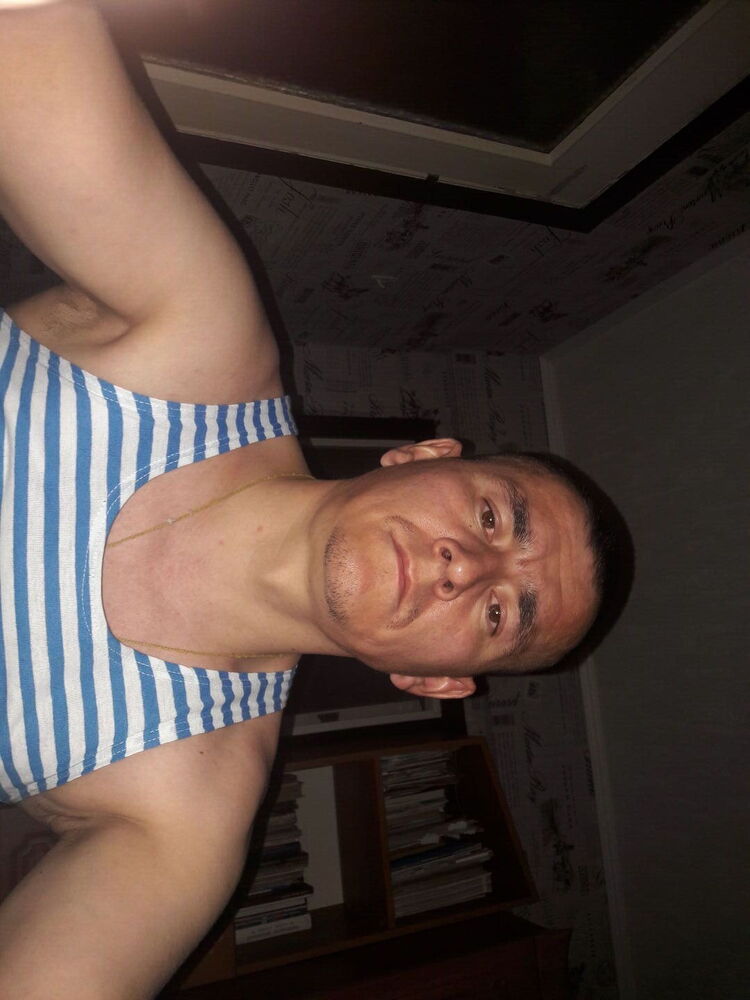  32900957  Sasha, 44 ,    Novy