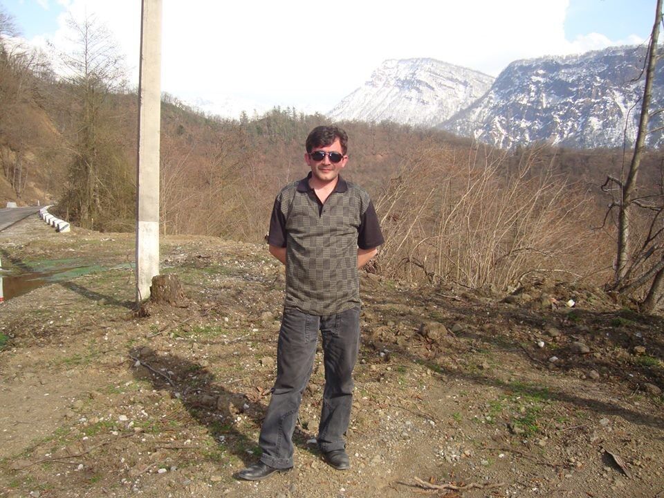  ,   Khvicha, 49 ,     , c 