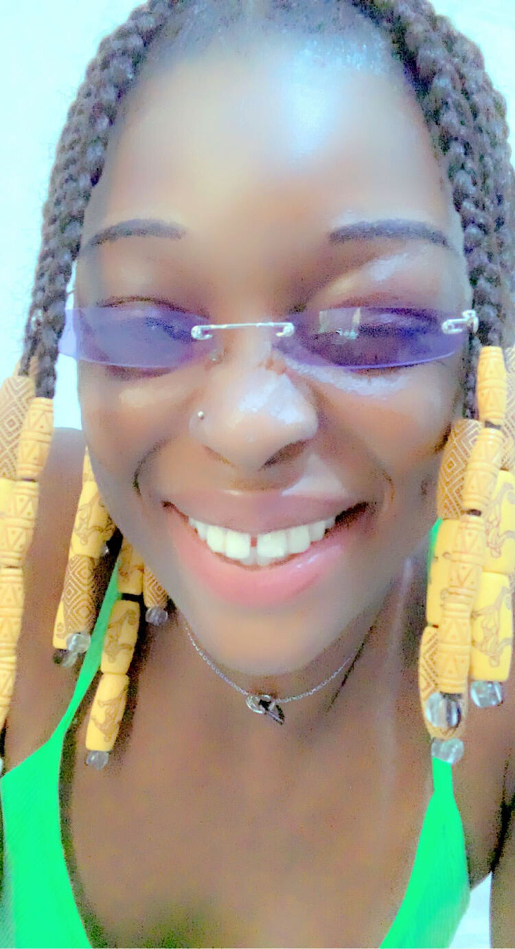  30170817  Queen, 32 ,    Cotonou