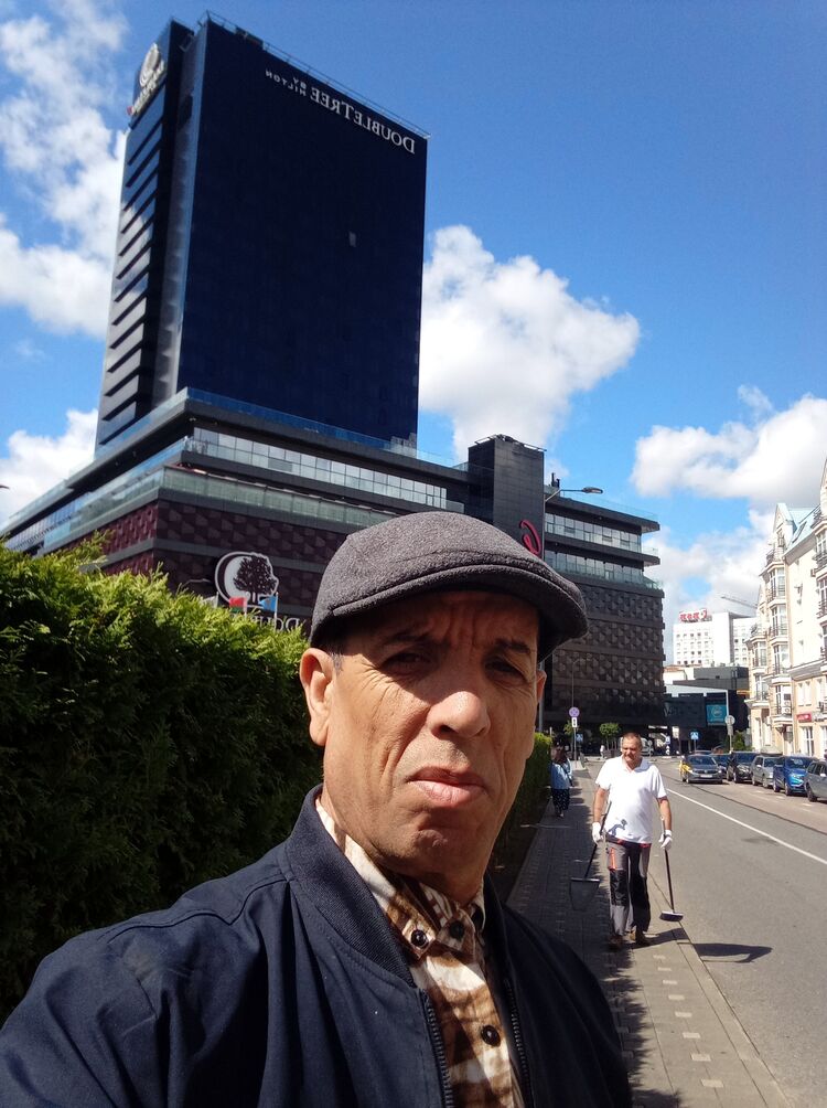 ���������� ������, ���� ������� Slimane, 55 ���, ������������ ��� ������, ����� � ���������