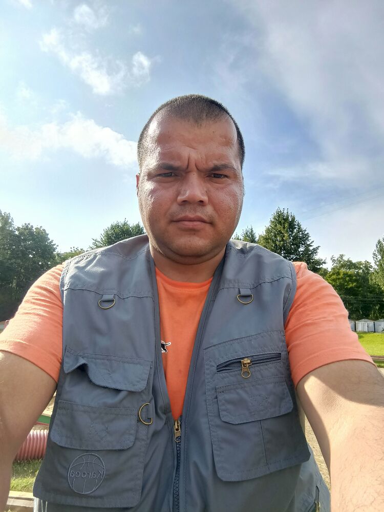  46523637  , 34 ,    -