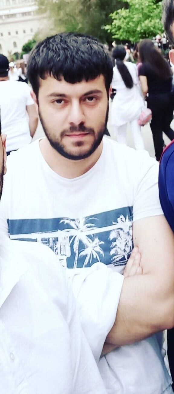  Peris,   Vardan, 30 ,   ,   
