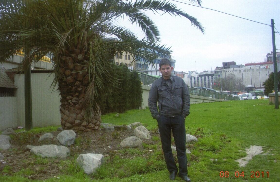  5712577  Sharof, 40 ,    