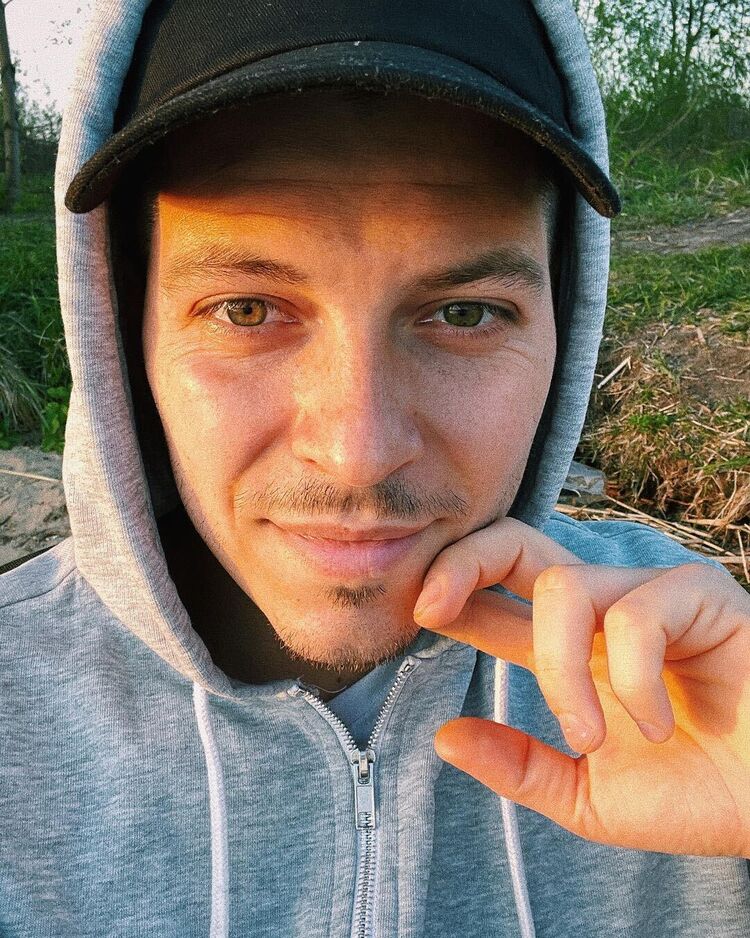 ���������� �����������, ���� ������� Artur, 32 ����, ������������ ��� ������, ����� � ���������, c�������� ���������