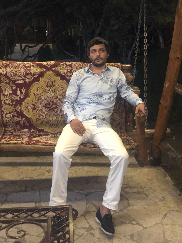  ,   Gevor, 35 ,   ,   , c 