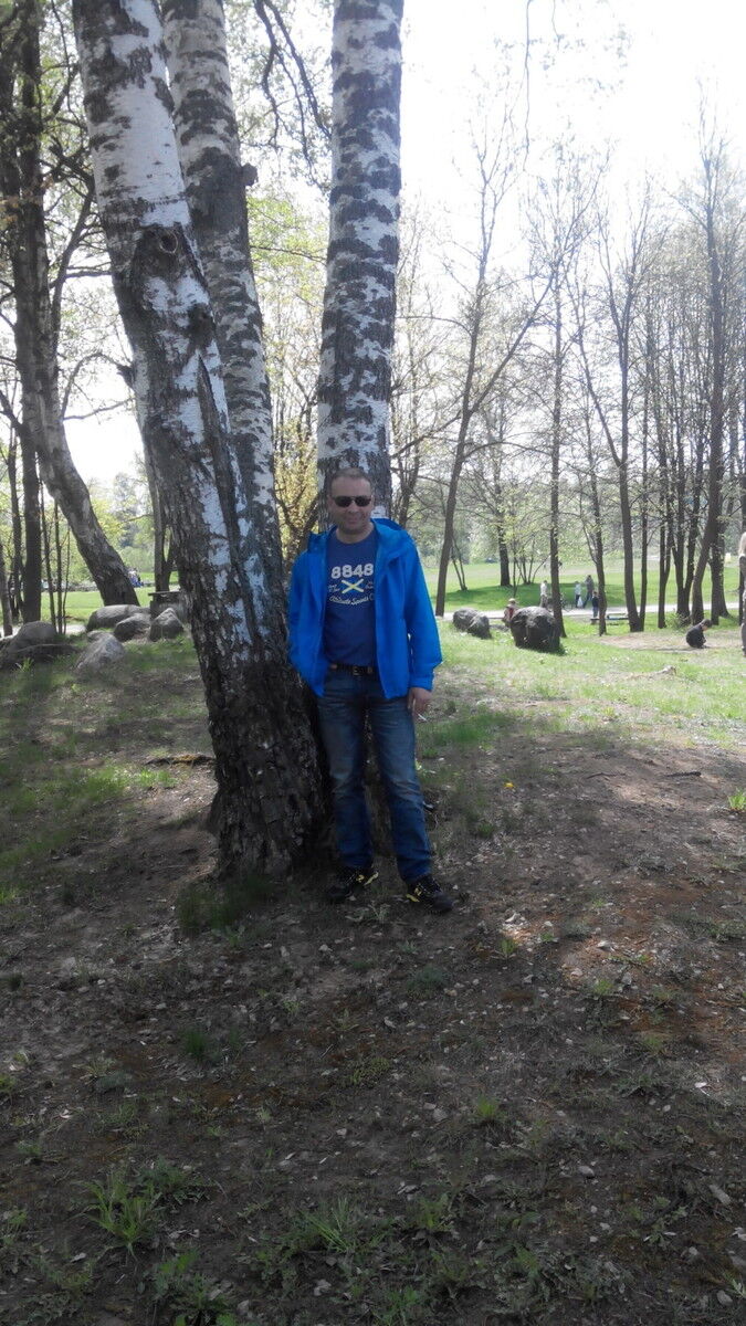  8923547  Aleks, 51 ,    