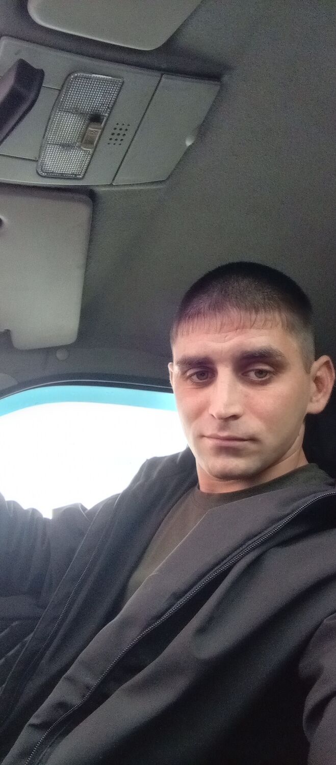  49529937  , 32 ,    -