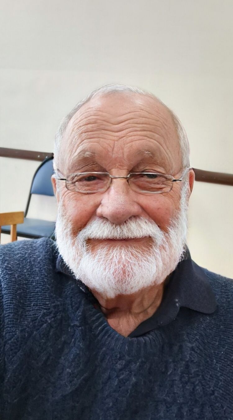 ���� 25255947 ������� ������, 102 ����, ���� ���������� � �����-����������