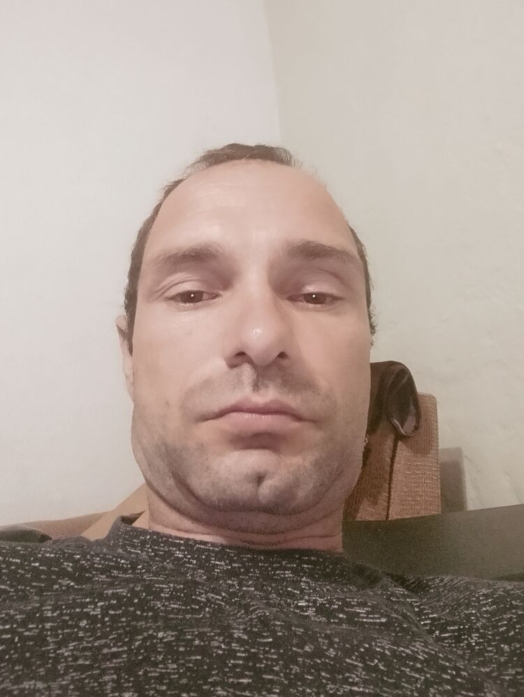  47030557  , 42 ,    