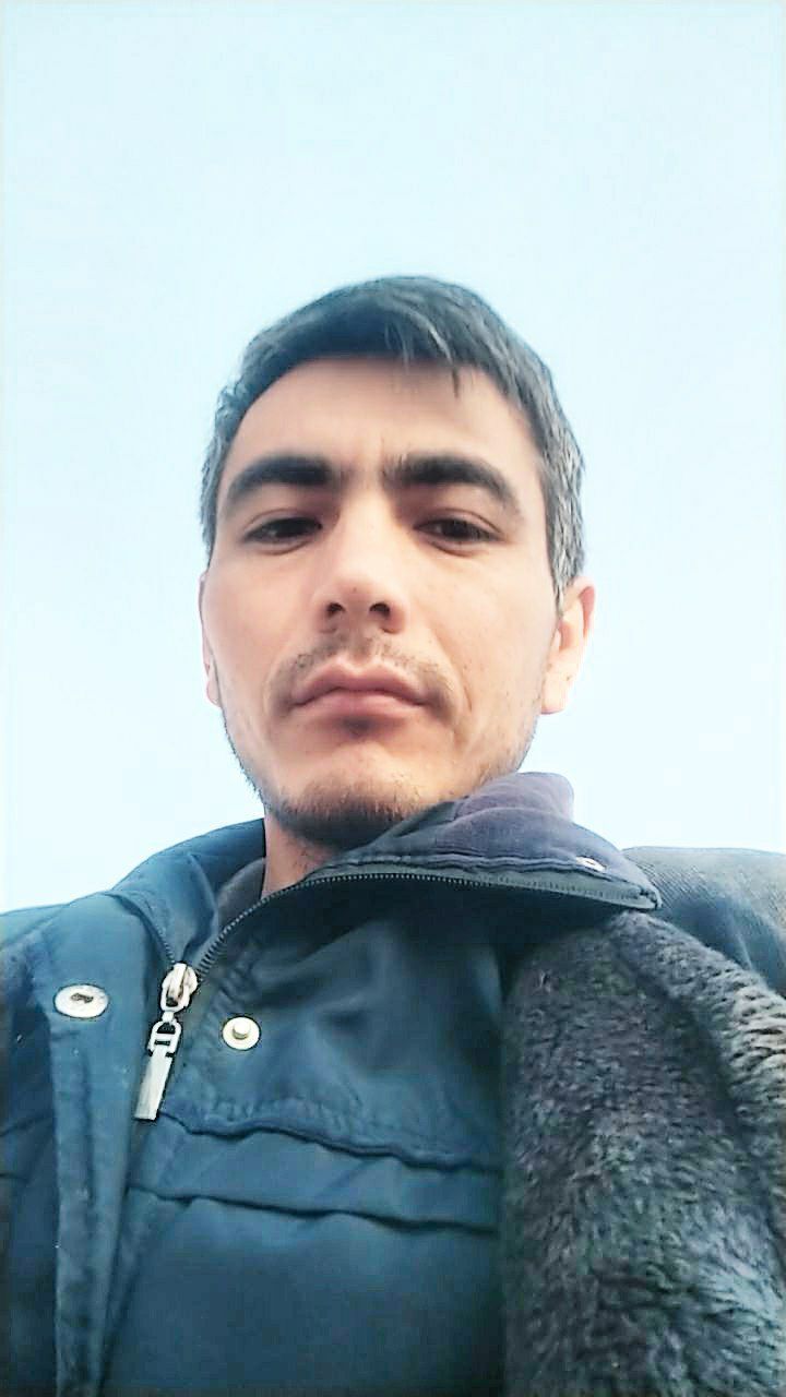  32268577  , 35 ,    