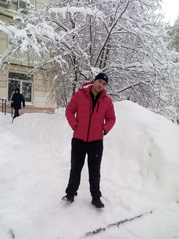  ,   Kiril, 42 ,   ,   , c 
