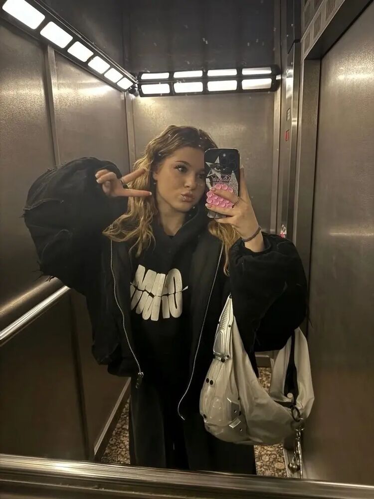  49755187  , 23 ,    