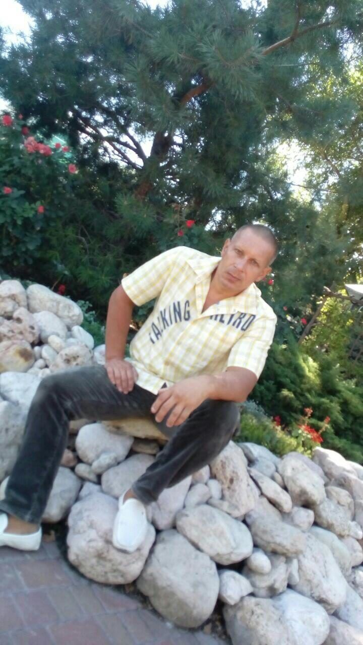  48290527  , 52 ,    