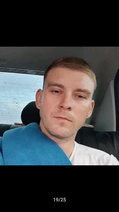  -,   GarryGavaec, 35 ,   ,   
