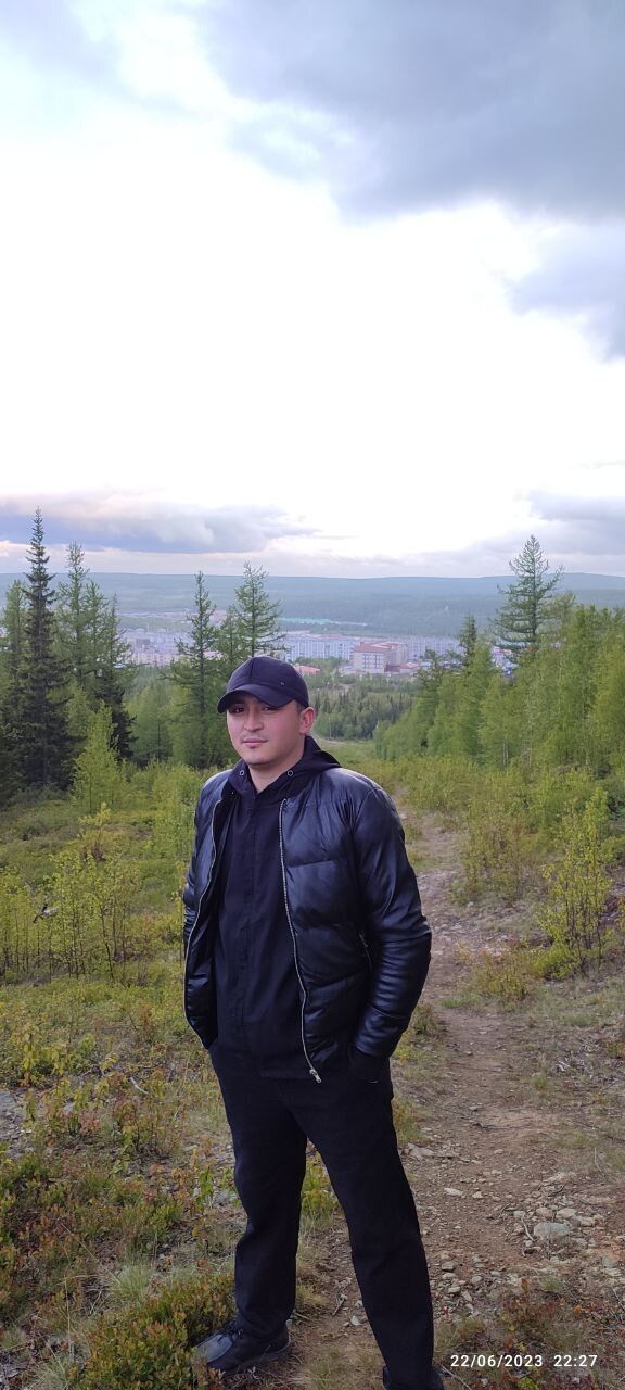  ,   Nurik, 29 ,   ,   