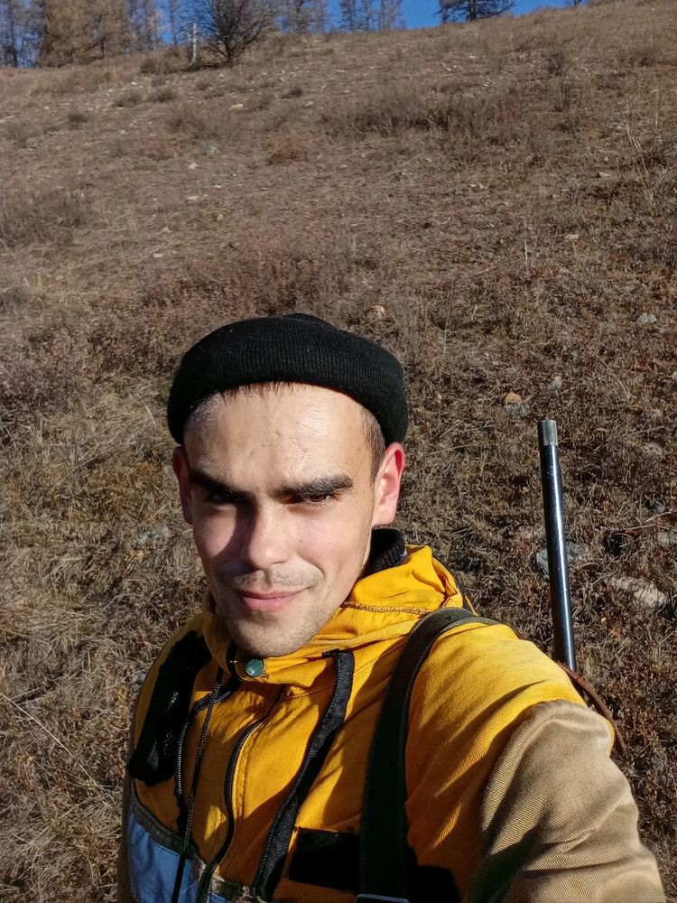  51077437  , 25 ,    