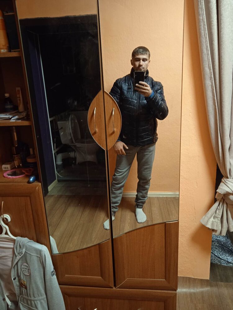  39562597  , 28 ,     