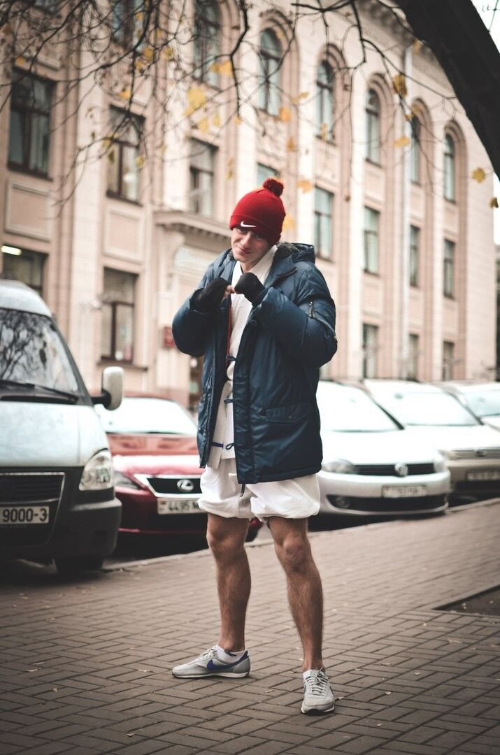  8392117  Vladislav, 27 ,    