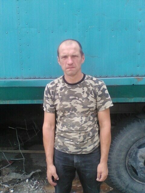  14062077  , 46 ,    