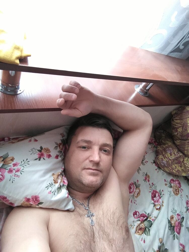  ,   Wiktor, 45 ,   ,   , c 