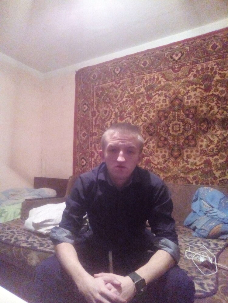  10688897  , 25 ,    