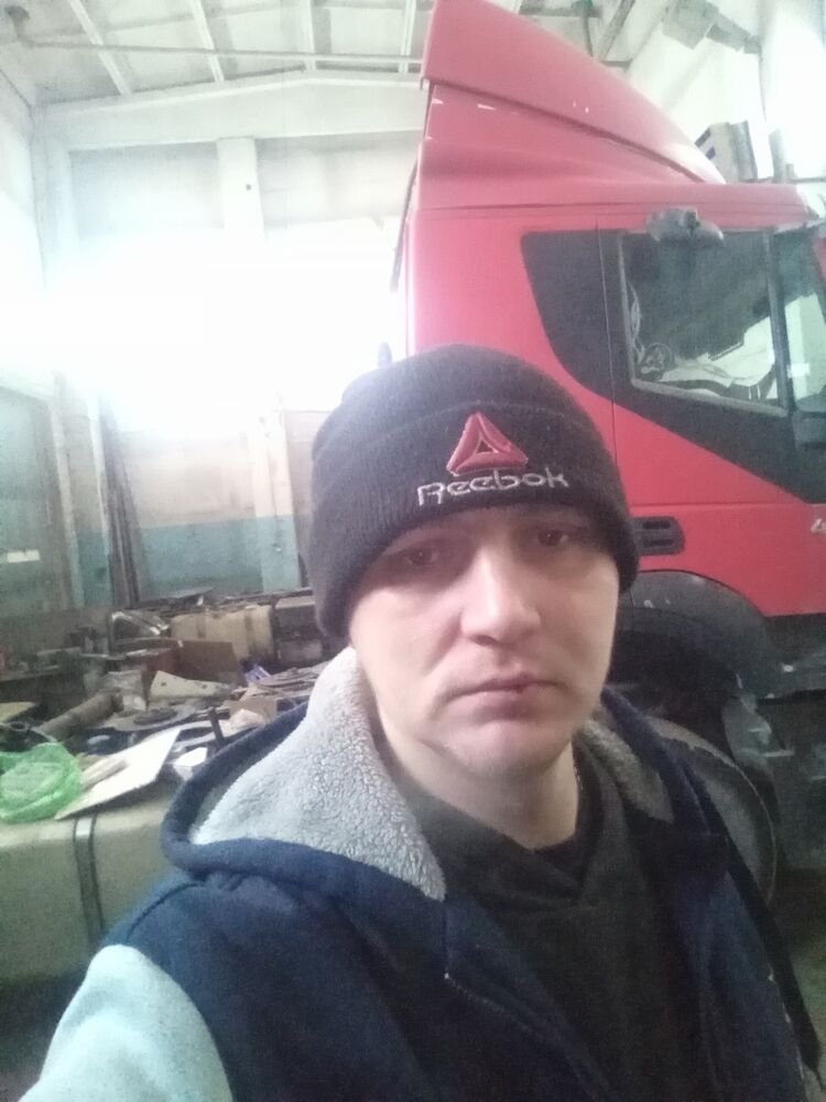  33015837  , 38 ,    