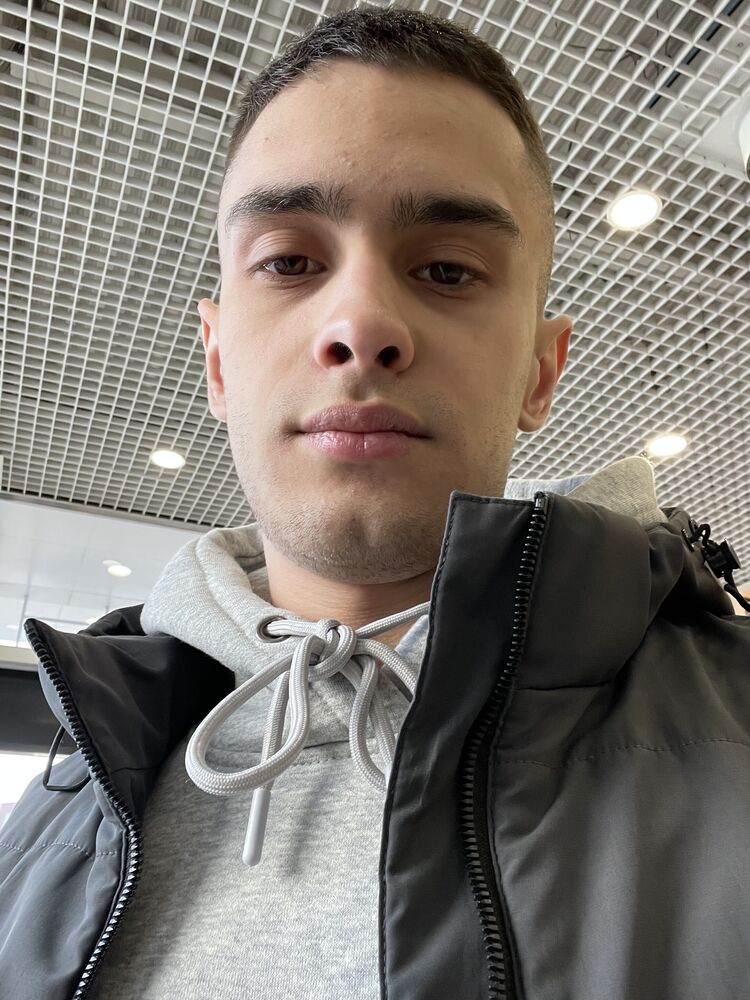  52683917  , 23 ,    -