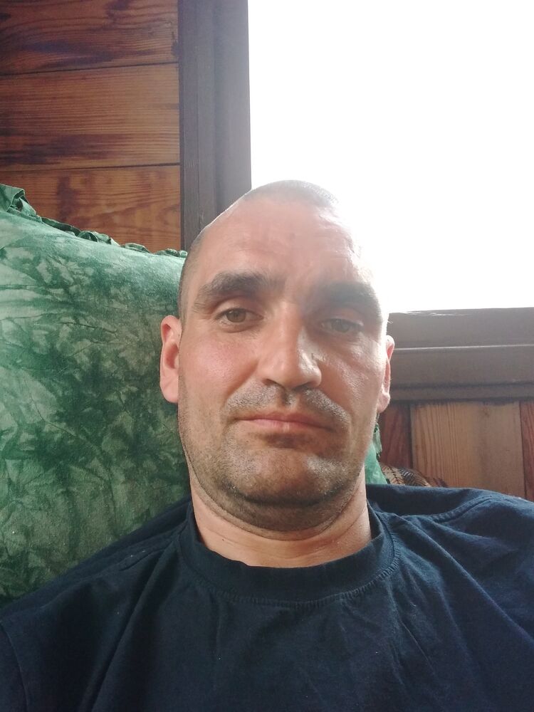  23563267  , 44 ,    