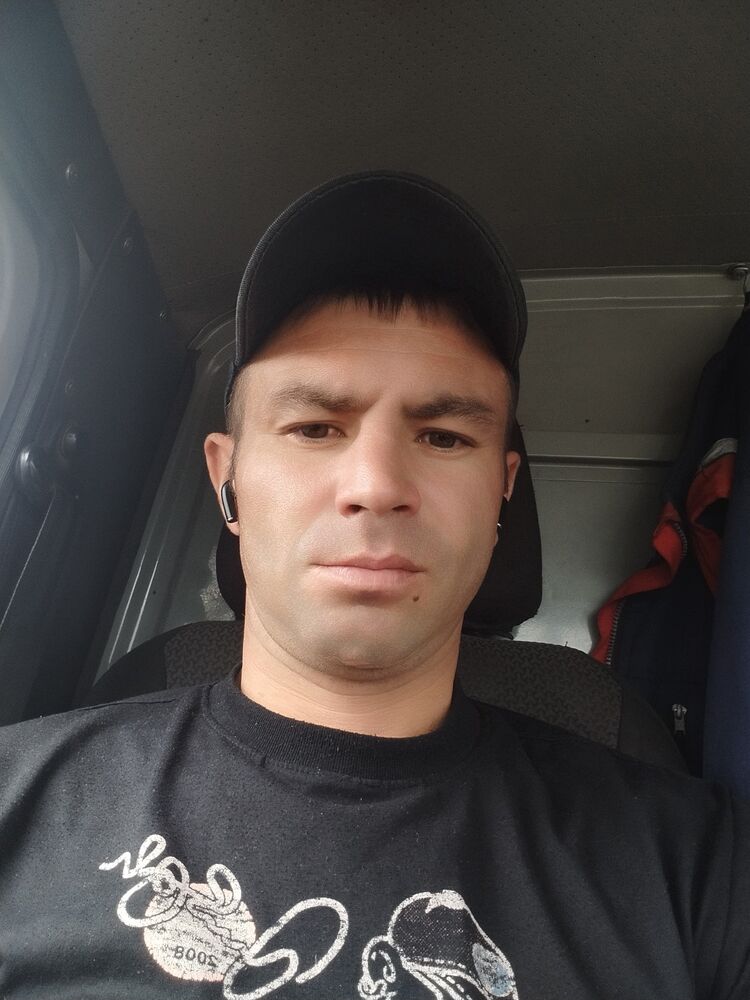  46445197  , 39 ,    