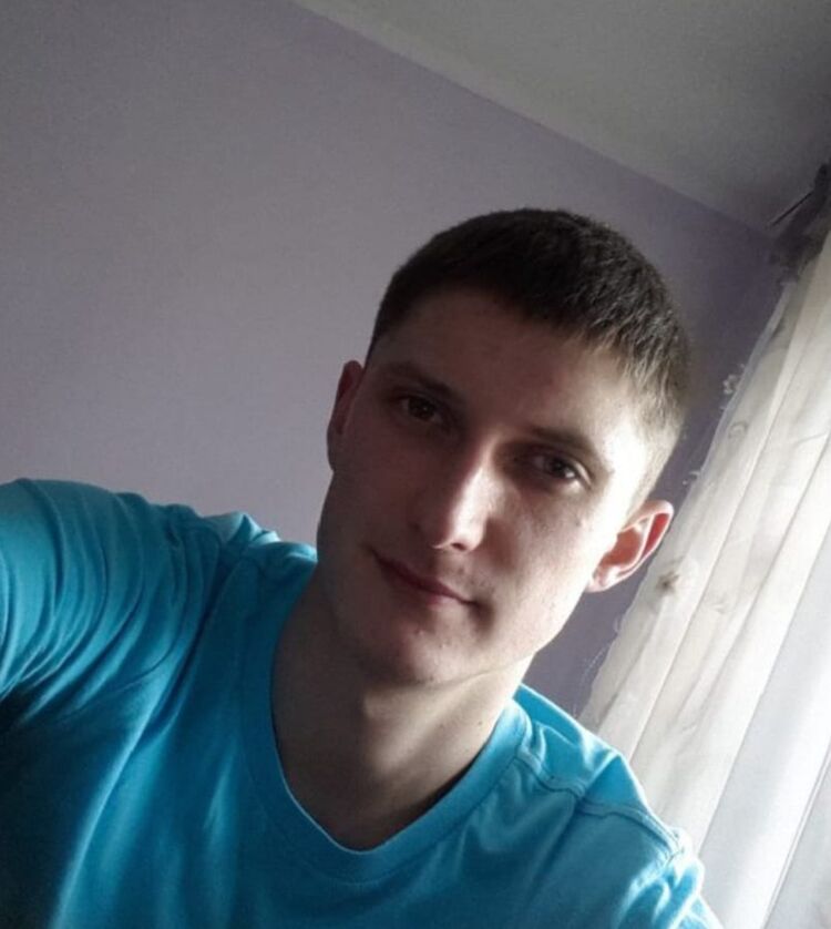  48691607  , 31 ,    