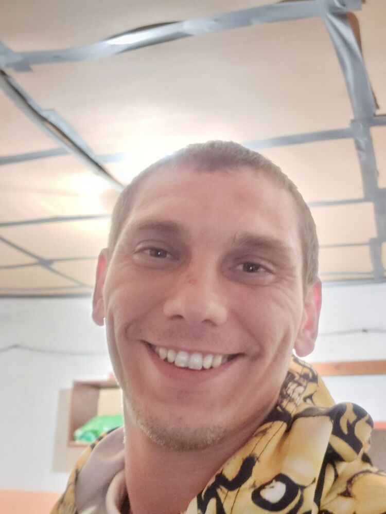  ,   Oleg, 38 ,   ,   , c 