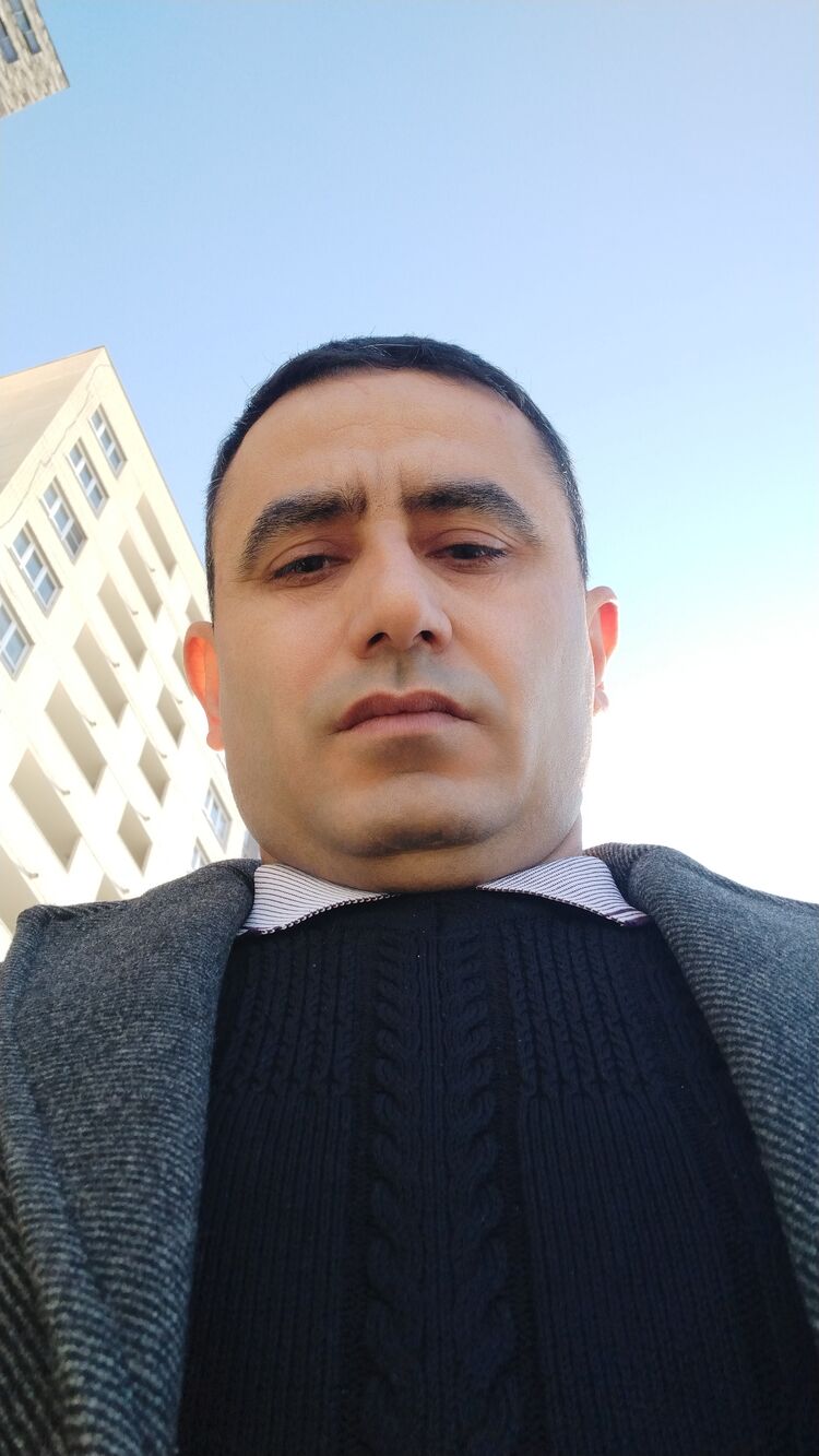  50650447  , 35 ,    