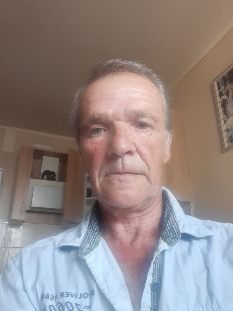  36658687  , 63 ,    