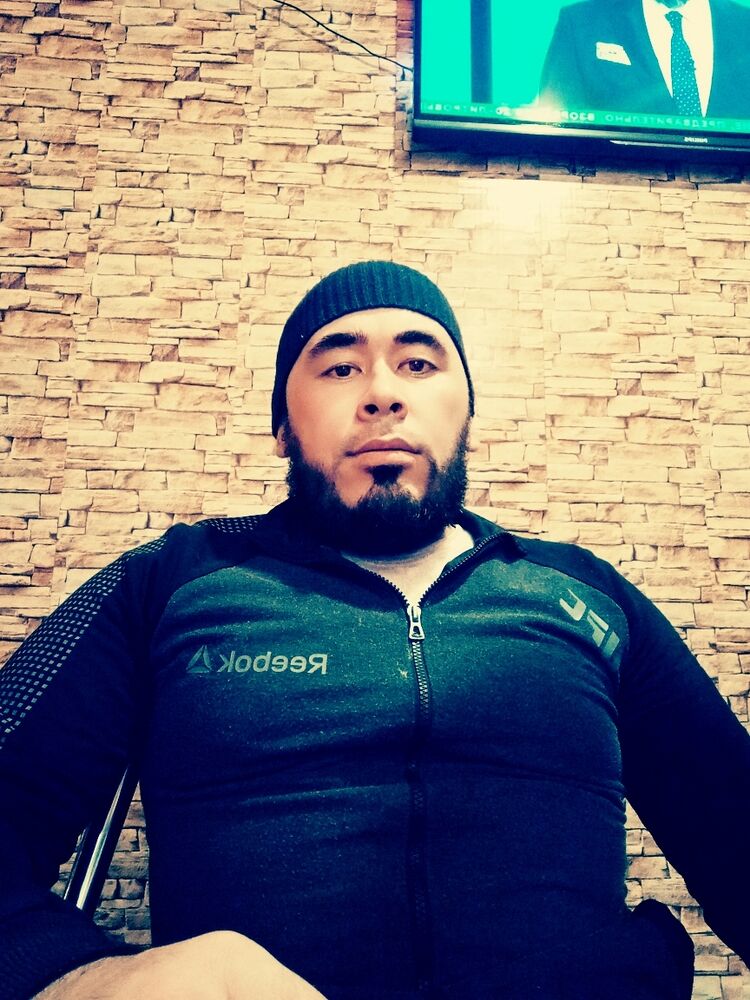  ,   Muza, 38 ,   ,   , c , 