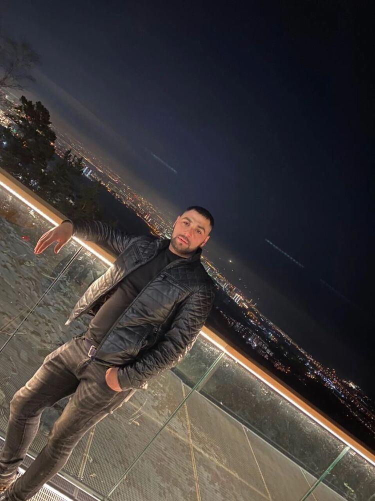  ,   , 32 ,   c 